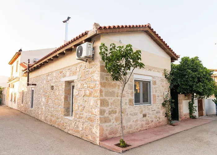 Petra Vori House