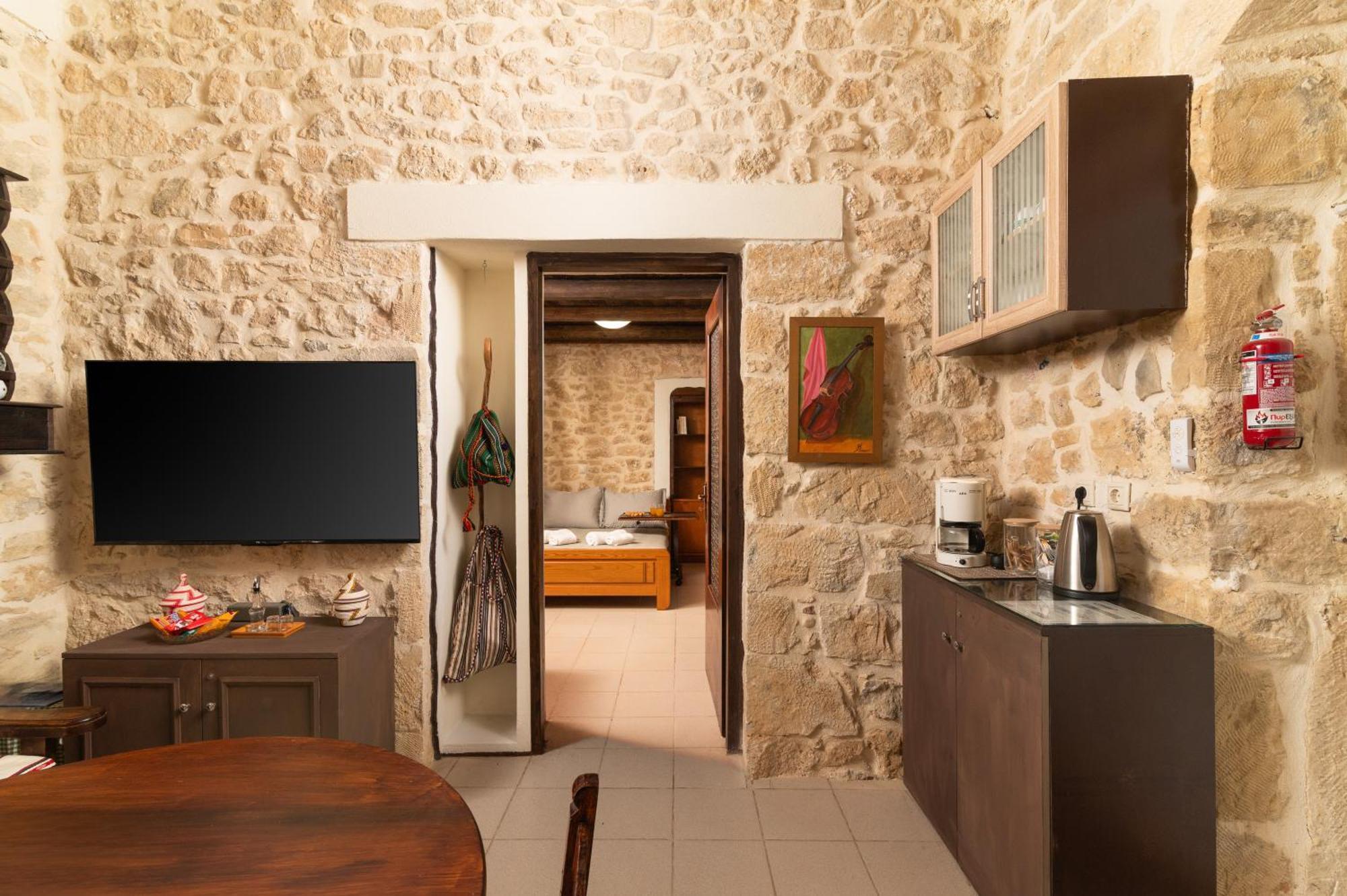 Petra House Appartement Vóroi